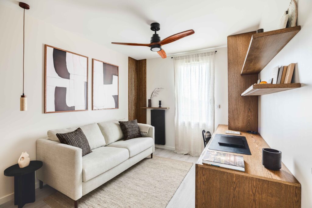 Aménagement et décoration d'un bureau japandi à Annecy signé Bomea
